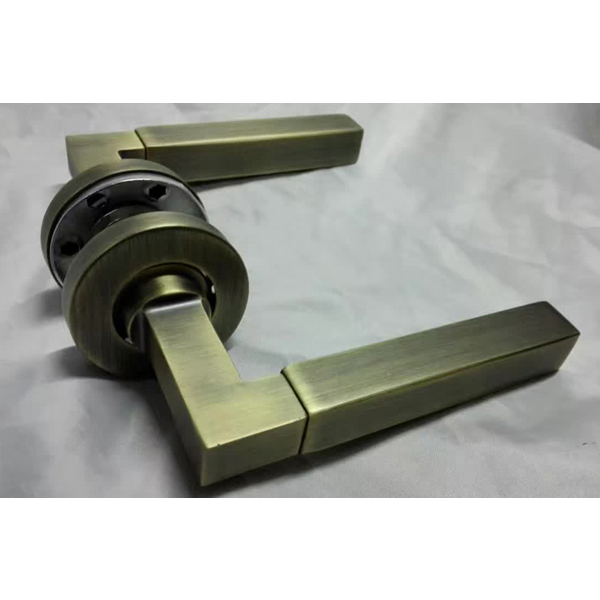 Solid casting lever door handle,door hardware