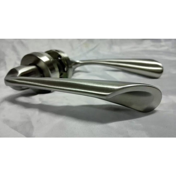 modern stainless steel solid door lever handle